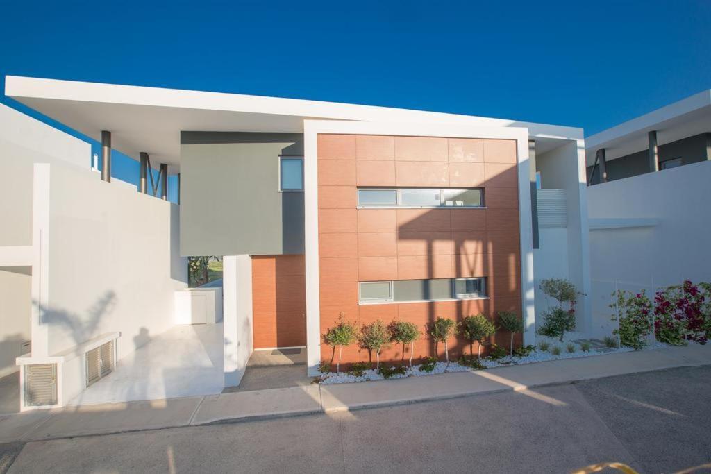 The White H Villa, Protaras, Fresh And Peaceful พาราลิมนี ภายนอก รูปภาพ
